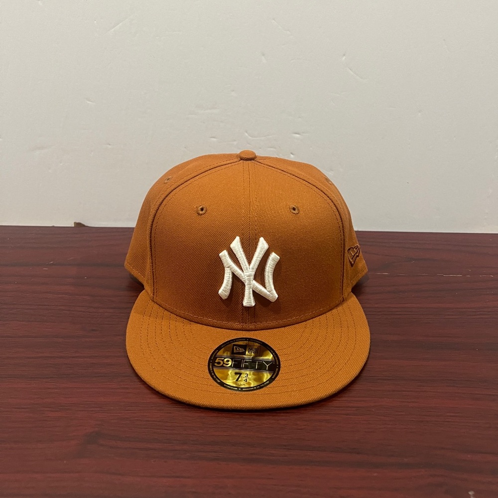 New Era, 59Fifty, Fitted Hat, New York Yankees, Brown & White